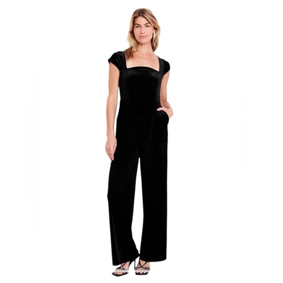 NWT Old Navy Fit & Flare Velvet
Jumpsuit Size 3X Rave Witchy Whimsigoth Whimsy - Picture 1 of 13